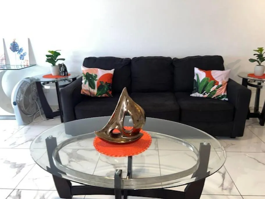 Relaxing Beach Condo-5 Mins From Airport San Juan Appartement